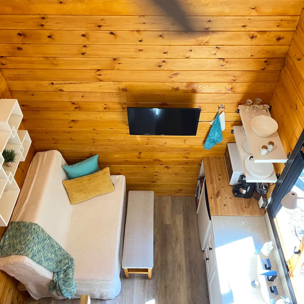 Westshore Urban Cabin