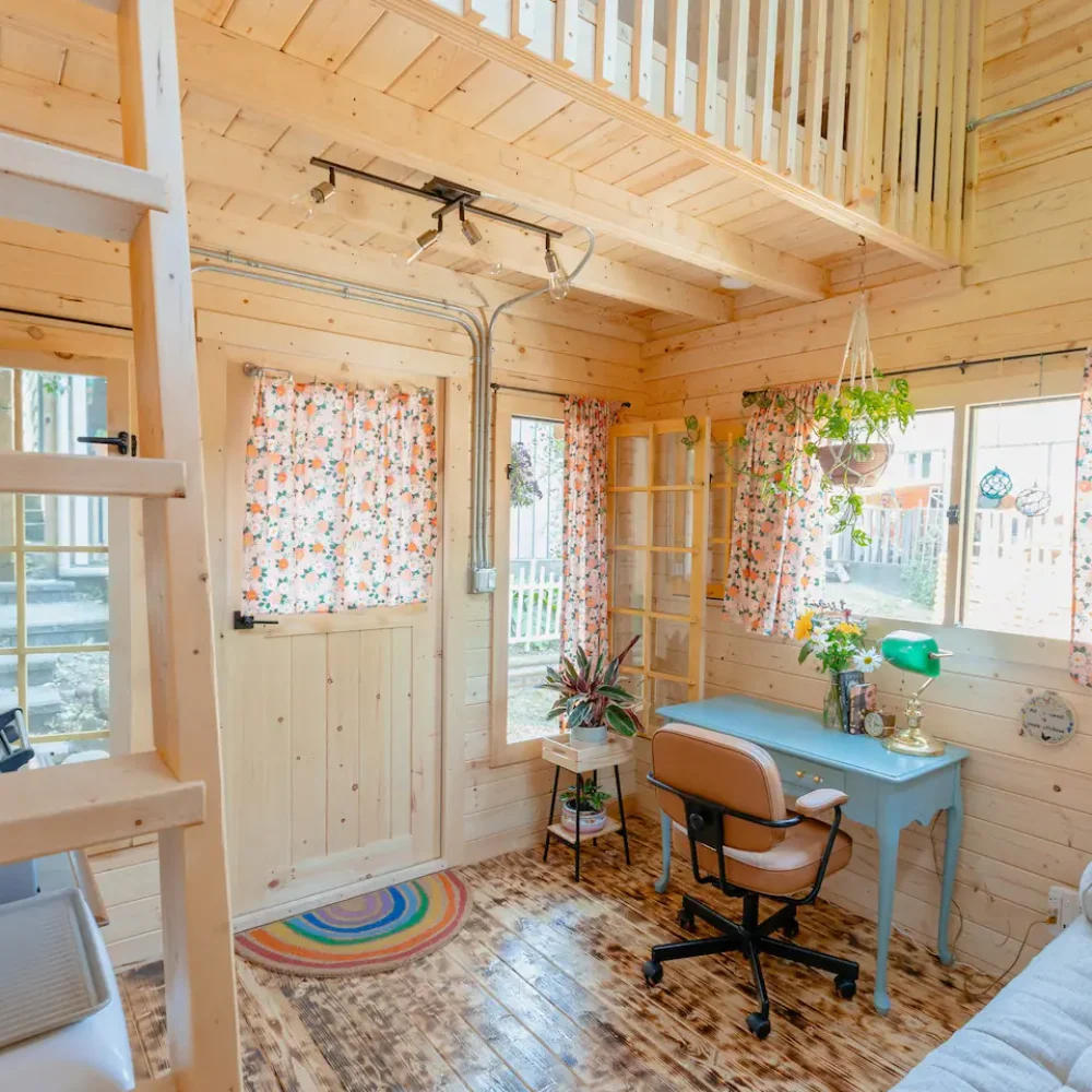 wayward-tiny-cabin-3